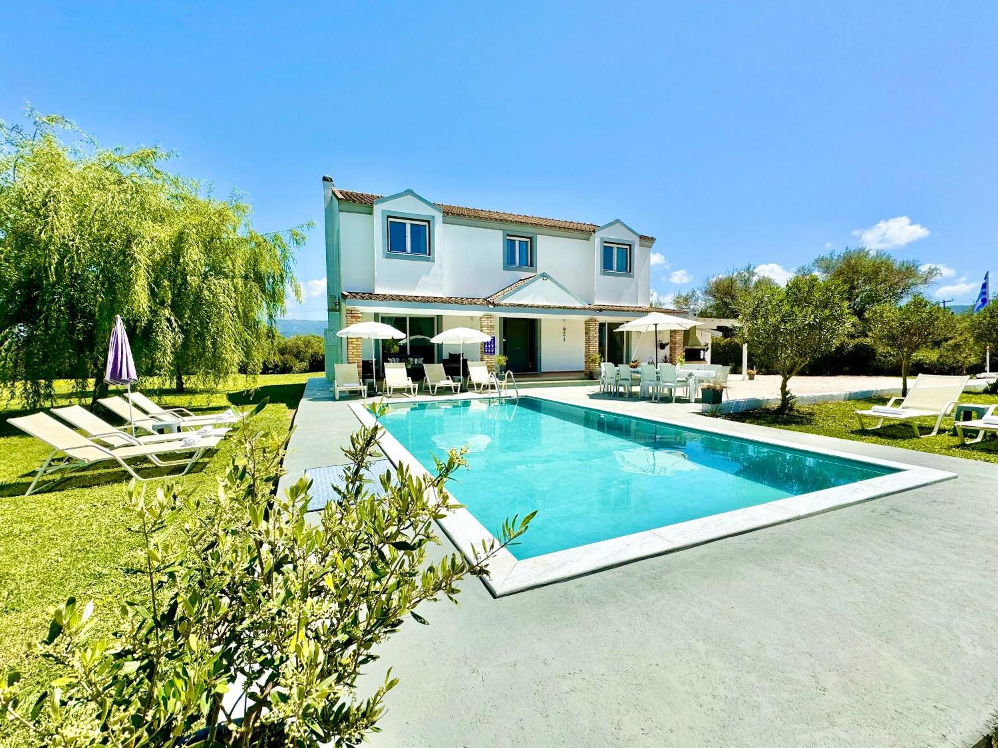 Villa Rubina Sidari With Private Pool By Dadovillas Velonádes Buitenkant foto
