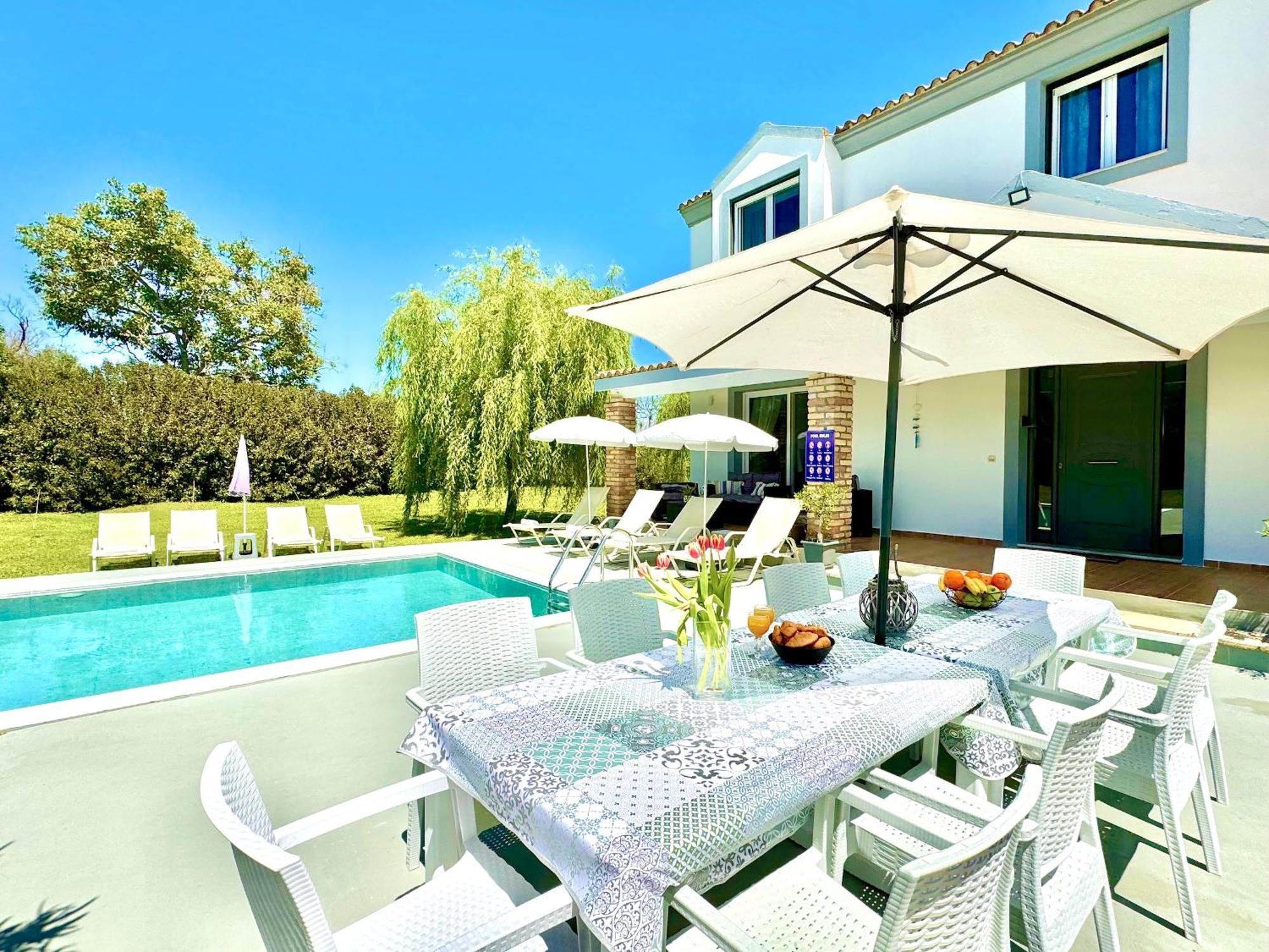 Villa Rubina Sidari With Private Pool By Dadovillas Velonádes Buitenkant foto